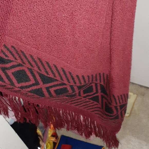 Cardigan - Picture 3 of 4